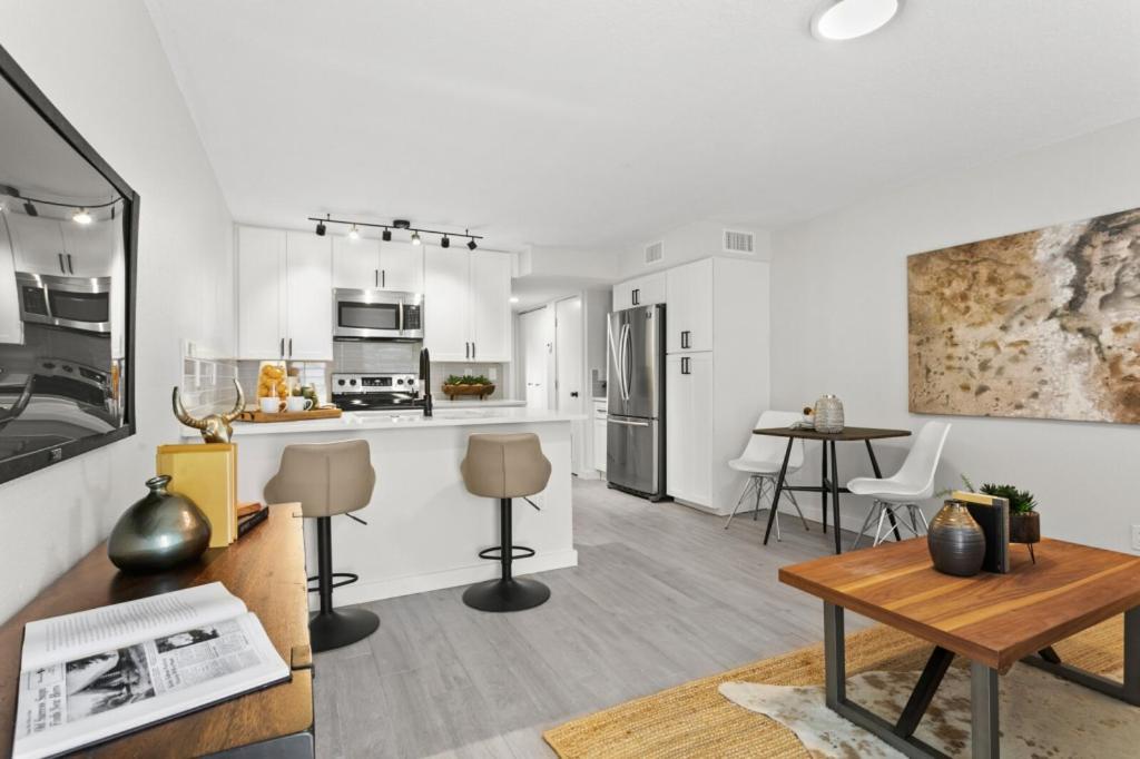 University Serenity Suites Тампа Екстер'єр фото