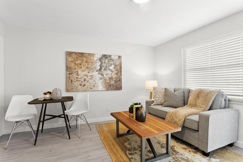 University Serenity Suites Тампа Екстер'єр фото