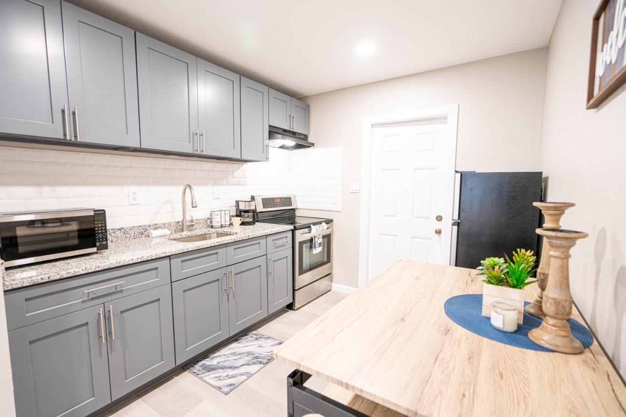University Serenity Suites Тампа Екстер'єр фото
