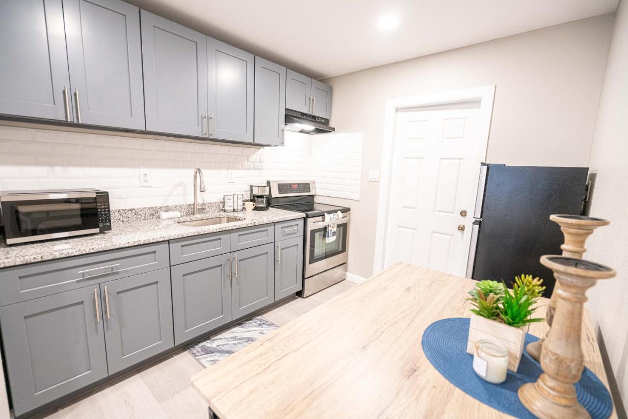 University Serenity Suites Тампа Екстер'єр фото